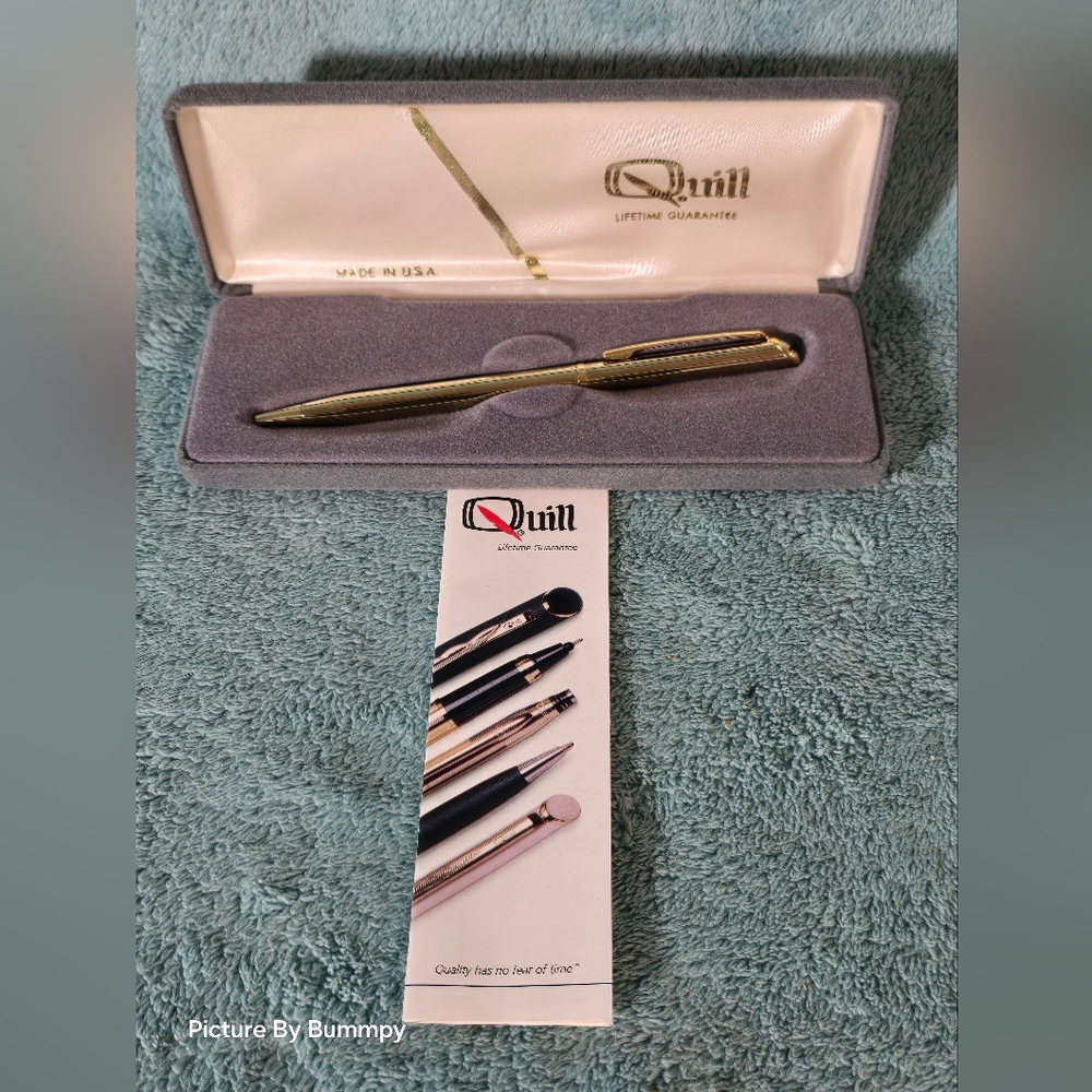 Vintage Quill 1/20th 14kt gold filled pen.